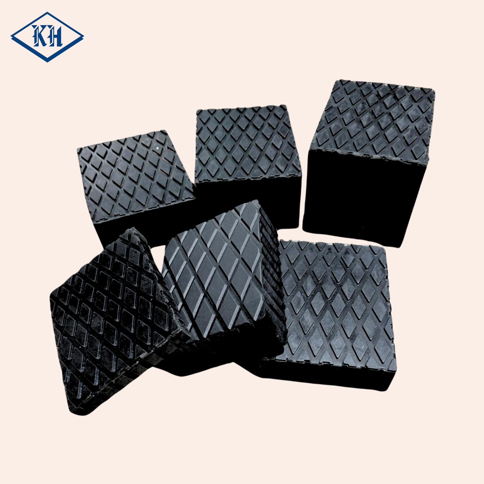 Scissor Lift Rubber Pad